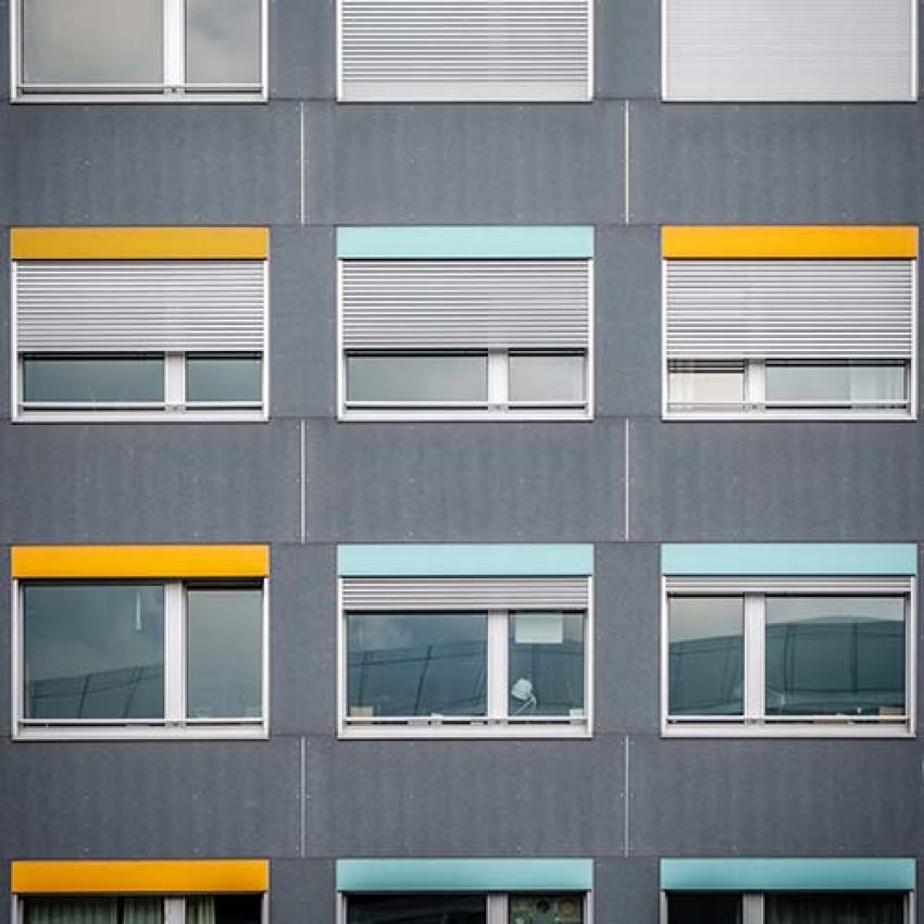 Servizi infissi a Foggia produzione infissi, persiane e opere in ferro, esposizione serramenti e porte Infissi Dimatteo